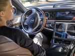 Selbstfahrende Autos: Über 50 Prozent sind interessiert