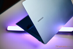 Visszatekintés: Samsung Galaxy Book4 Edge 14, a tesztkészüléket biztosította: