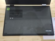 Lenovo ThinkPad T14s 2-in-1 Gen 1 (kép forrása: Benjamin Herzig/Notebookcheck.com)