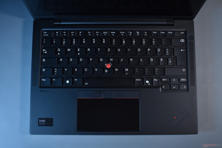 Lenovo ThinkPad T14s Gen 5: Billentyűzet