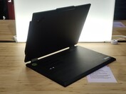 Lenovo ThinkPad T14s 2-in-1 Gen 1 (kép forrása: Benjamin Herzig/Notebookcheck.com)