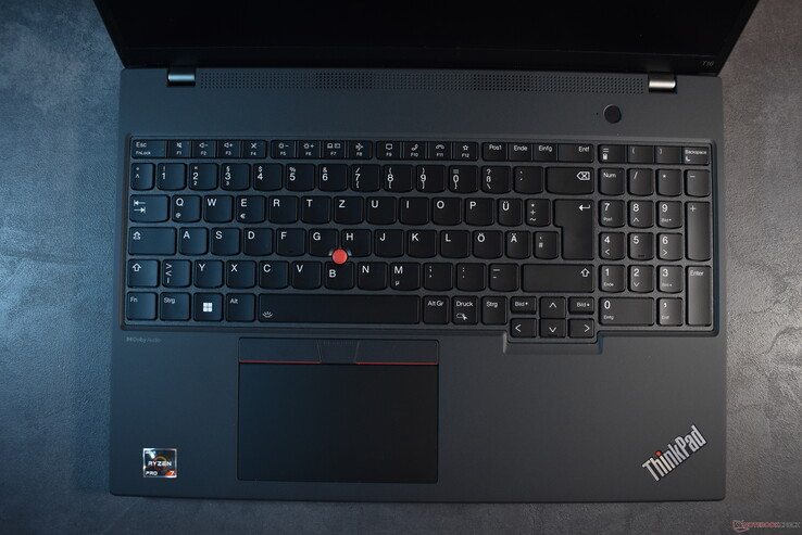 Lenovo ThinkPad T16 Gen 2: Billentyűzet