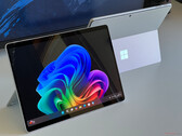 Microsoft Surface Pro OLED Copilot+ felülvizsgálat - A csúcskategóriás 2 az 1-ben most a Snapdragon X Elite-vel