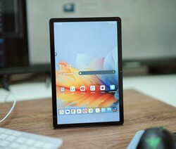 A Lenovo Tab tesztelése. A Lenovo Németország által biztosított tesztkészülék.