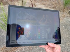 Kültéren, napfényben