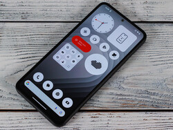 A Phone 1 egy nagyon jó, olcsó telefon