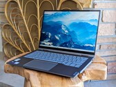Lenovo ThinkBook 14 2-in-1 G4 IML felülvizsgálat: Új, elegáns megjelenés a Meteor Lake-U-val