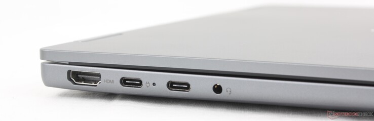 Balra: HDMI, USB-C (10 Gbps) w/ Power Delivery 3.0 + DisplayPort 1.4, 3,5 mm-es fejhallgató