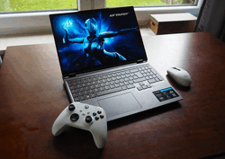 Az Erazer Beast 16 X1 egy nagyon jó játék laptop