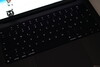 MacBook Pro 14 billentyűzet háttérvilágítás