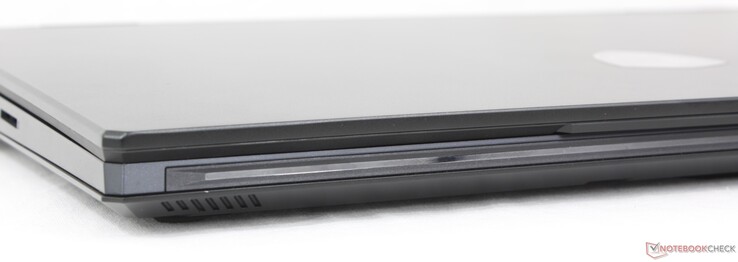 Elöl: Portok nélkül