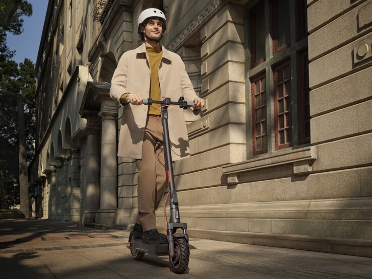 A Xiaomi Electric Scooter 5 Max 1000 W-os motorral rendelkezik (Kép forrása: Xiaomi)