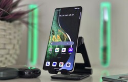 Visszatekintés: Realme GT6. A tesztkészüléket a Realme Europe és a TekPoint biztosította.