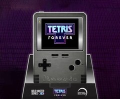 A Tetris Forever gyűjtői kiadásához egy kézi játékgép is jár. (Kép forrása: Digital Eclipse)