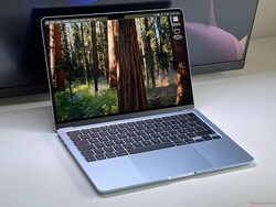 Az M4-teljesítményű MacBook Air 13 a legjobb ultrahordozható laptop, amit a Notebookheck ismer