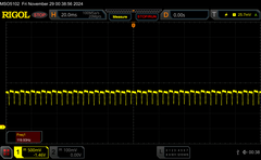 8/10 fényerő: 240 Hz egyenáramú fényerőszabályozás