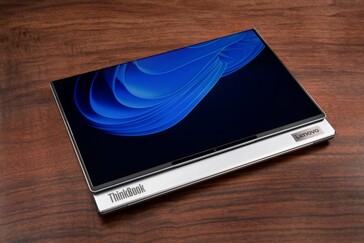 Lenovo ThinkBook Codename Flip tablet üzemmódban. (Kép forrása: Lenovo)