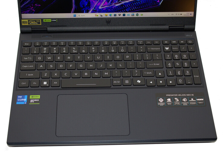 Acer Predator Helios Neo 16 billentyűzet - Az Acer csak egy olyan modellt tudott biztosítani számunkra, amely angol billentyűzetkiosztással rendelkezik.