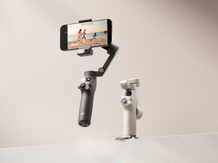 Az Osmo Mobile 7P és az Osmo Mobile 7, elölről hátrafelé. (Kép forrása: DJI)