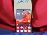 Motorola Moto G85 okostelefon-áttekintés - A középkategóriás telefon szinte szegély nélküli 120 Hz-es kijelzővel