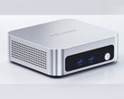 A képen a Peladn WO5 304 mini PC ezüst színű változata látható.