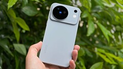 A vivo X500 várhatóan egy nagy, 7500 mAh-s akkumulátorral és a Dimensity 9600M chipset-tel lesz felszerelve (a képen: a vivo X500)