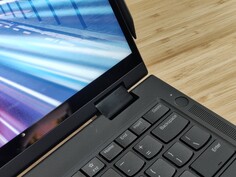 Lenovo ThinkPad T14s 2-in-1 Gen 1 (kép forrása: Benjamin Herzig/Notebookcheck.com)